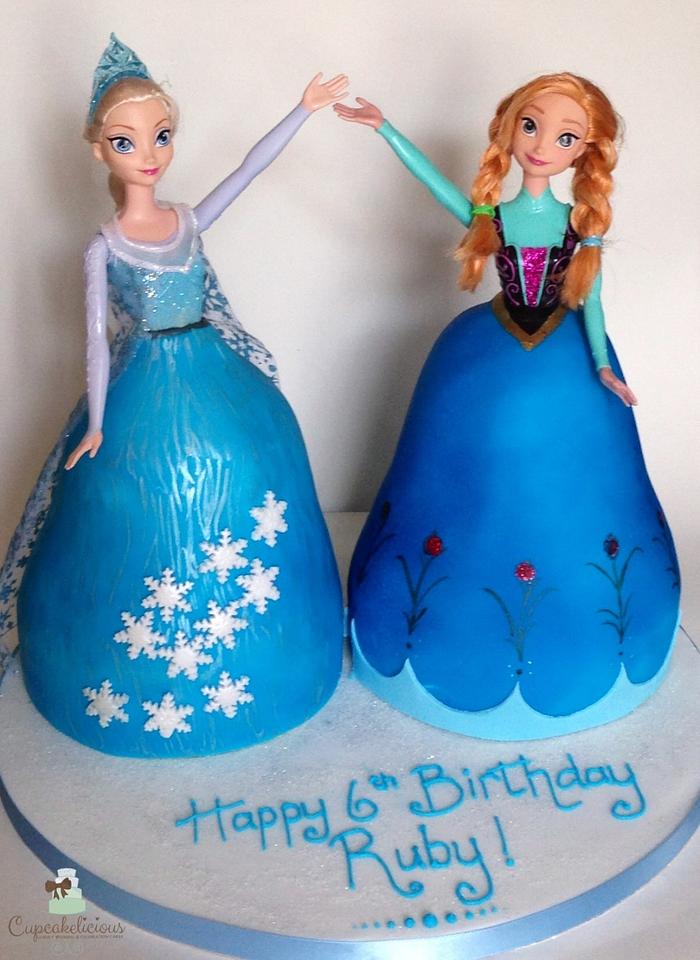 Elsa & Anna doll cakes