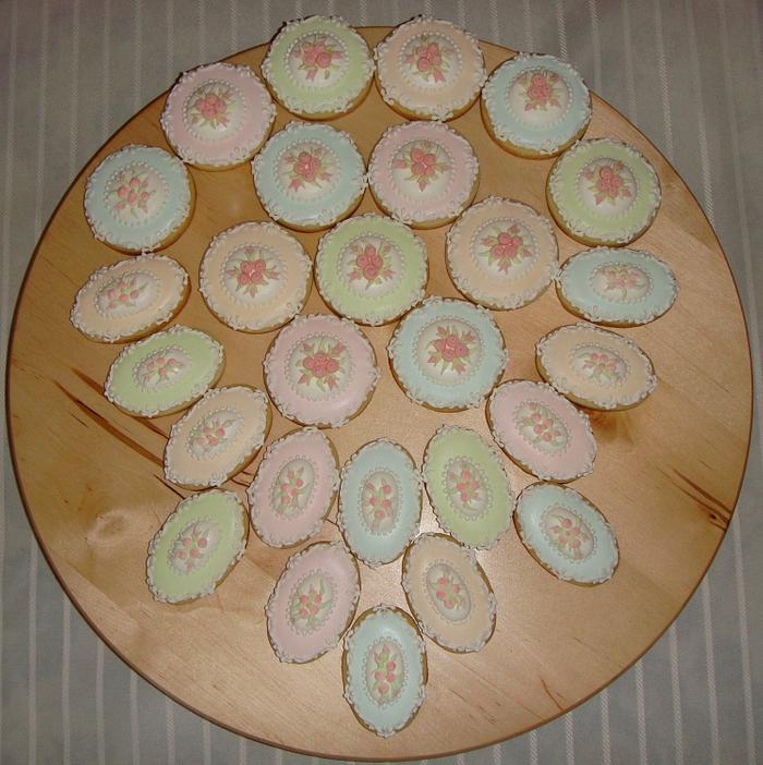 Vintage decorated cookies