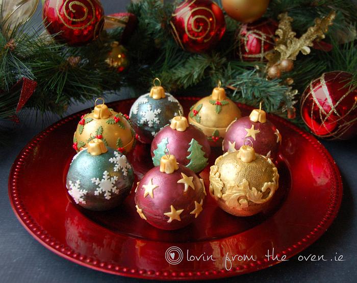 Chocolate Biscuit Cake Christmas Baubles