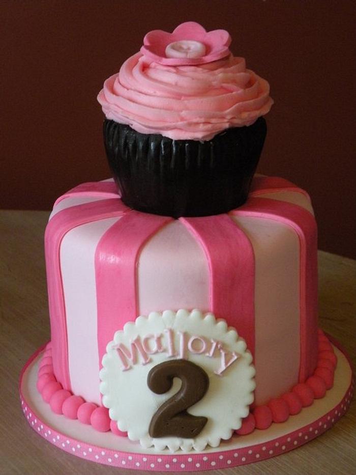 "Cupcake" themed 2nd birthday
