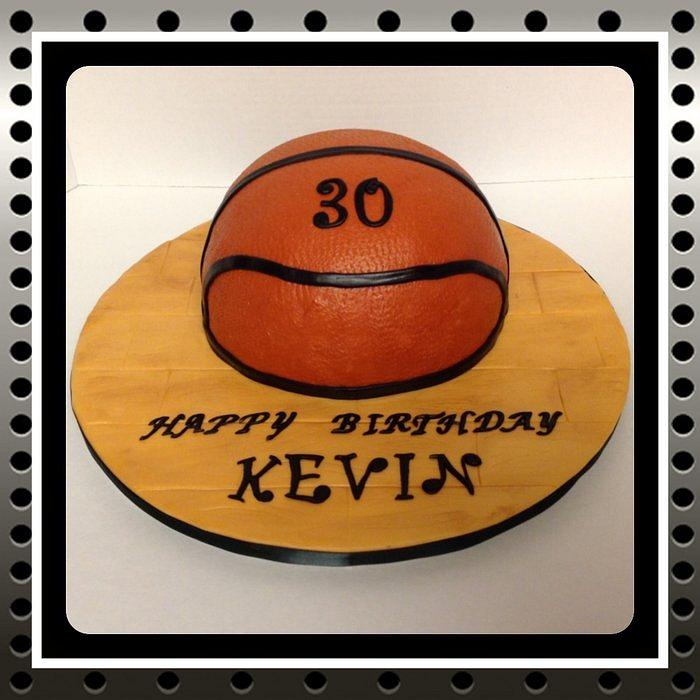 Basketball Cake Decorated Cake By Locd Cakesdecor 