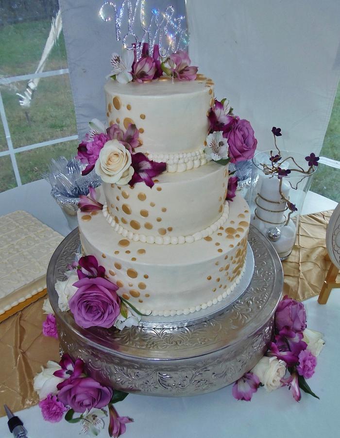 Gold Dot Buttercream Wedding cake
