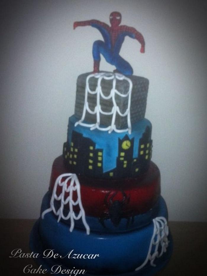 Torta compleanno Spiderman - Decorated Cake by Surelis - CakesDecor