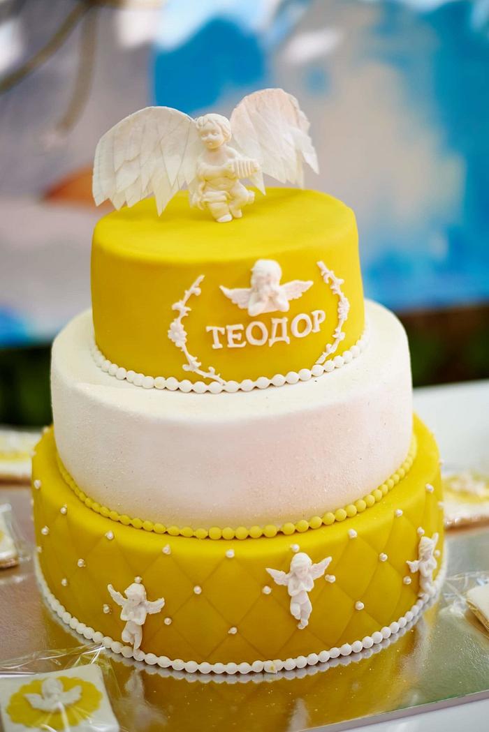Yellow and white cake