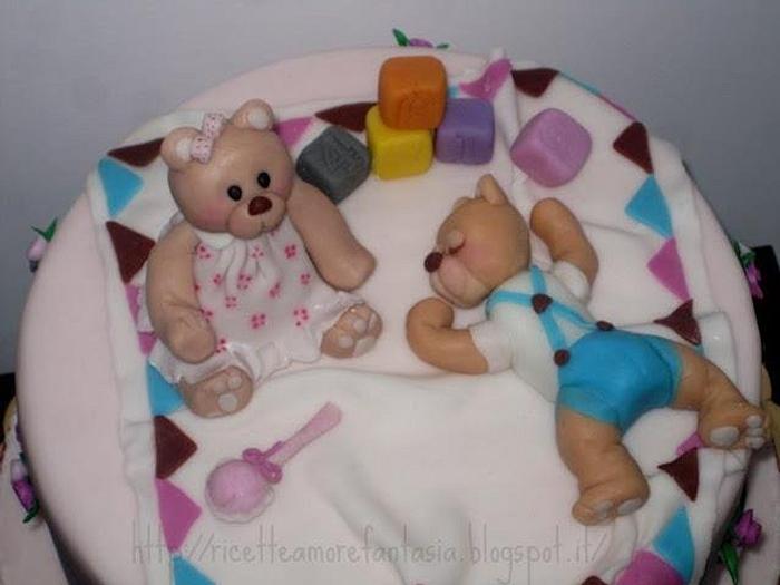 birth cake with teddy bears