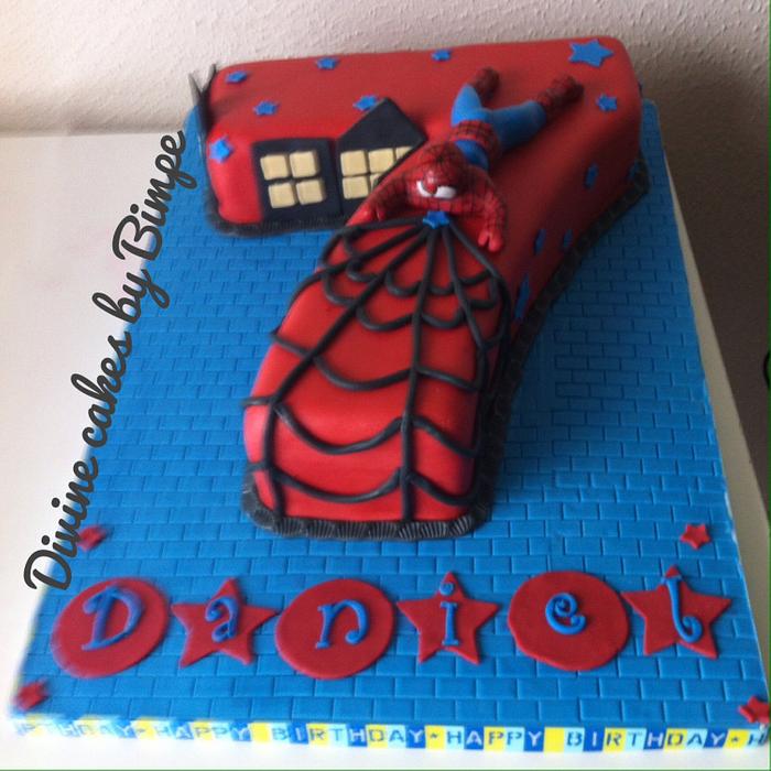 No 7 Spider-Man cake