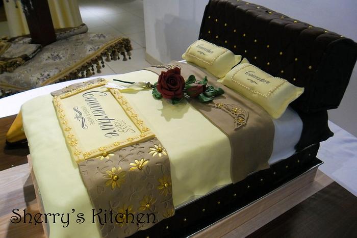 Corporate Cake for Linen Shop