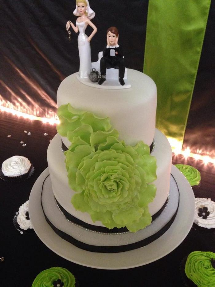 Apple Green cascading rose wedding cake