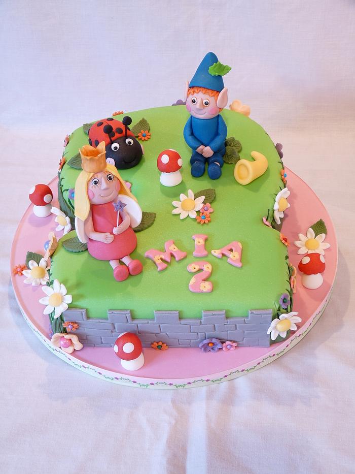 NUMBER TWO SHAPED BEN AND HOLLY CAKE