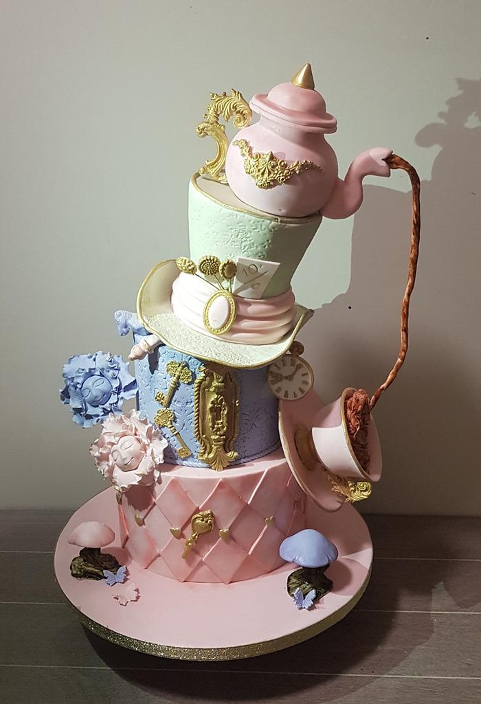 Alice in wonderland Cake 