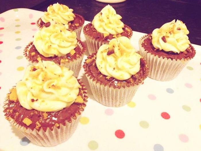 Chocolate and Toffee Cupcakes. 