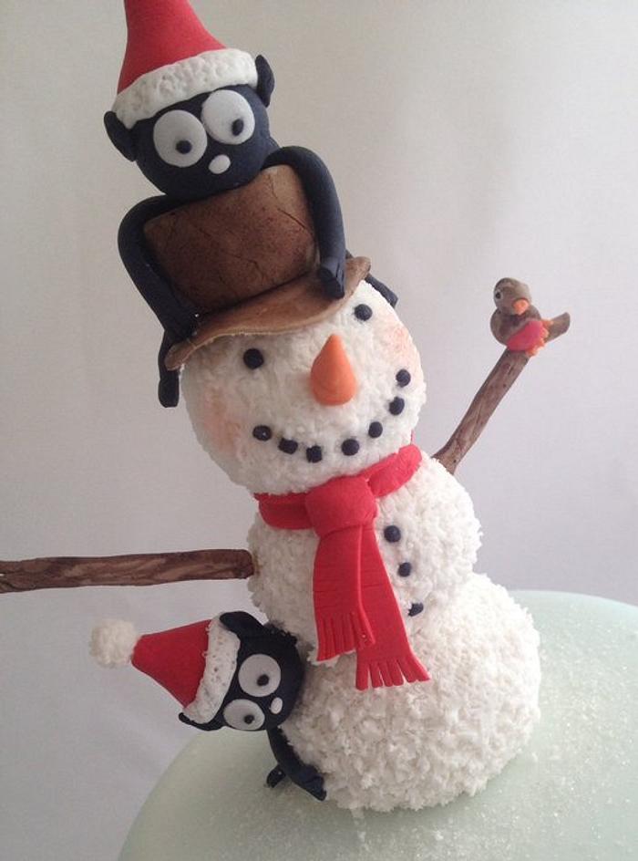 Snowman and two playfull cats Xmas cake 