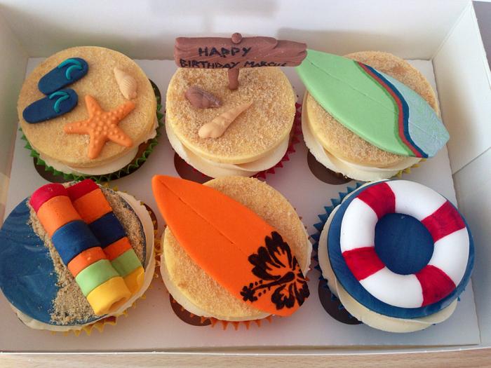 Surf cupcakes