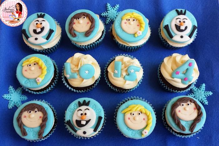 Frozen theme cupcakes!
