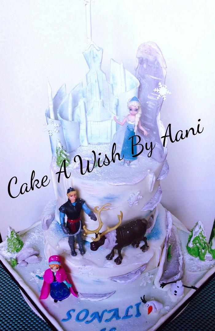 Frozen themed cake 