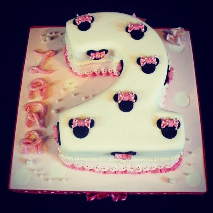 Minnie Mouse number cake