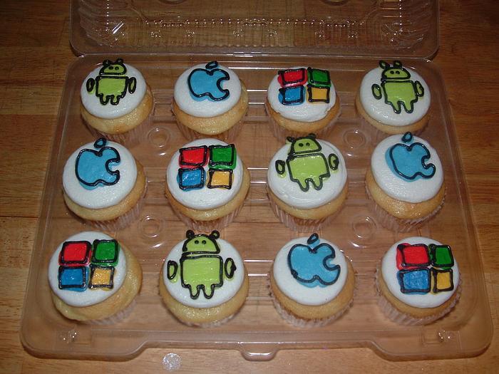 Computer Themed Cupcakes