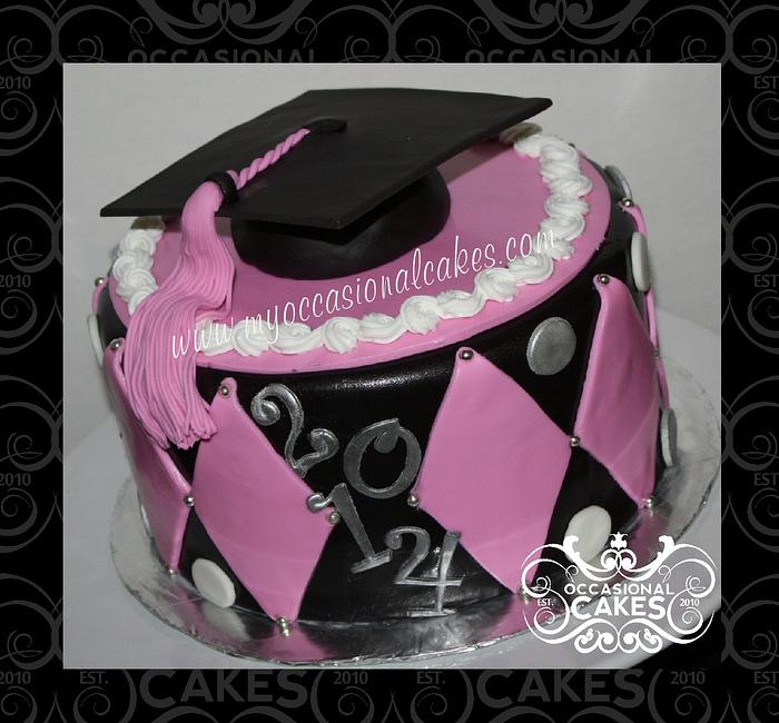 grad cake - pink & black