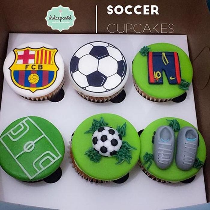 Vigilancia fregar Hay una necesidad de Cupcakes Fútbol Envigado - Decorated Cake by - CakesDecor