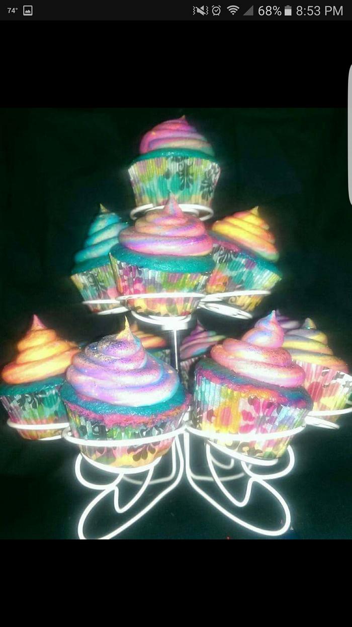 Unicorn sparkle cupcakes