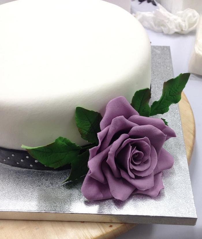 Purple rose wedding cake