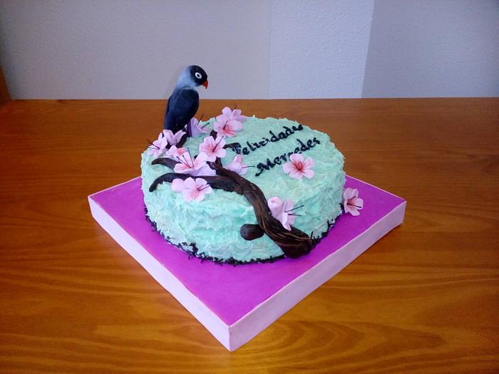BIRD ON TREE CAKE