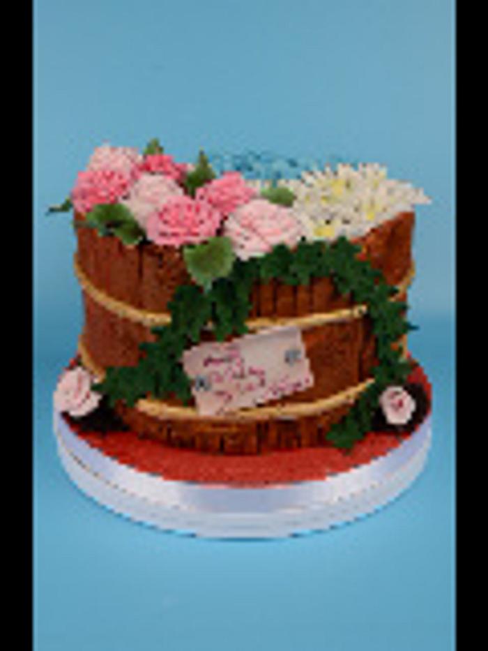 Barrel of flowers cake