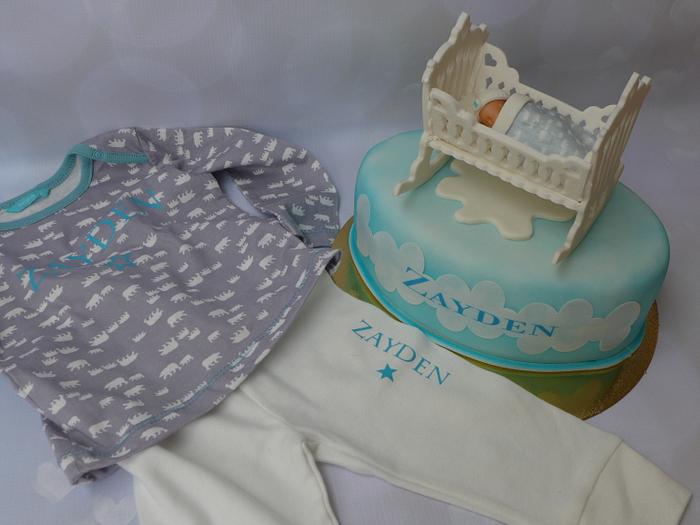 baby shower cake in combination wit present