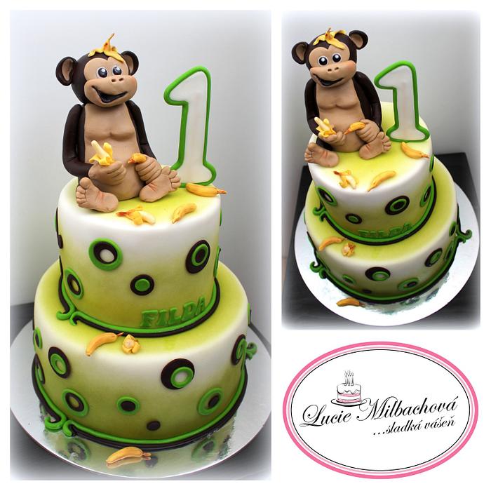Cake with monkey