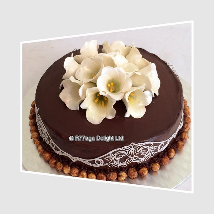 Henna Lace Chocolate Cake