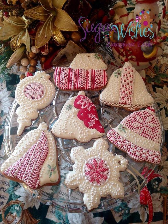 Red and White Christmas Cookie and Cookie Ornaments - - CakesDecor