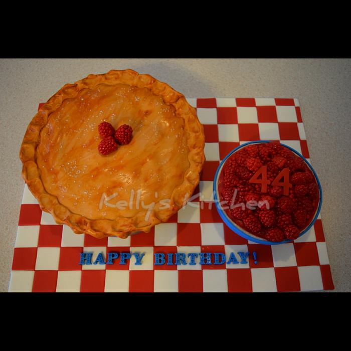 Raspberry pie cake