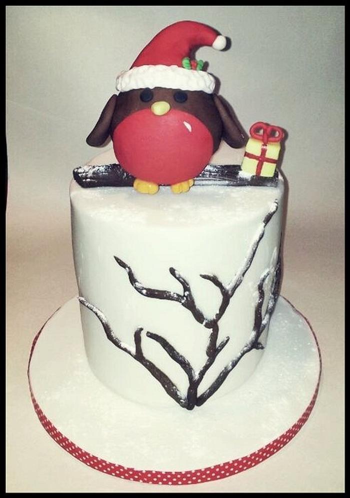 Christmas Robin - Decorated Cake by Time for Tiffin - CakesDecor