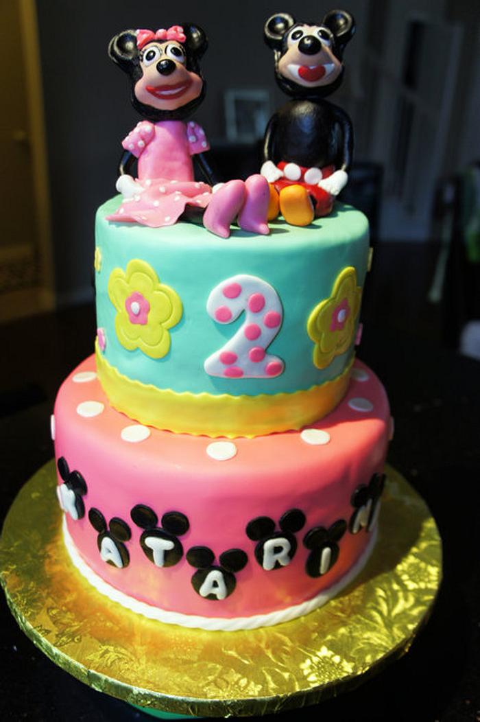 2-tier birthday cake