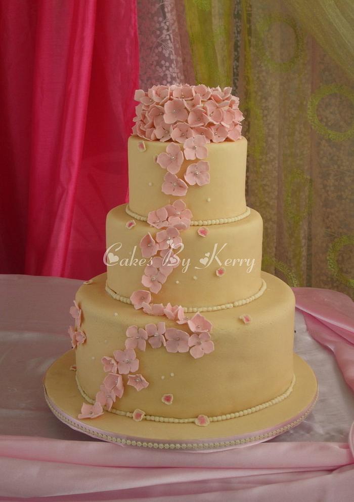 Ivory and Pink Wedding Cake 
