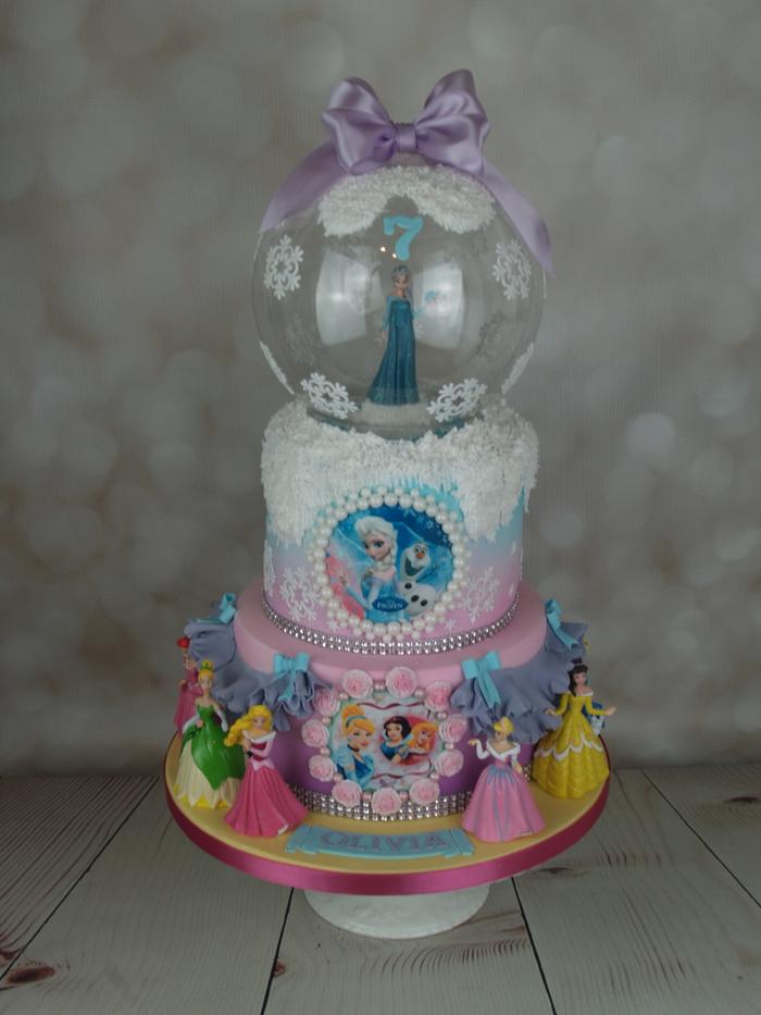 Princesses and Elsa Snow globe cake