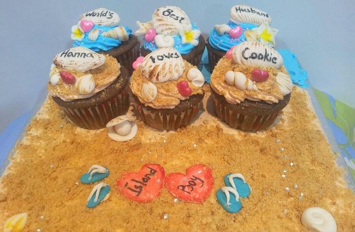 BeachThemed cupcakes