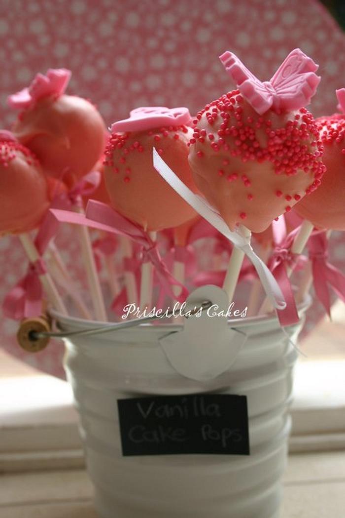 Pink vanilla cakepops