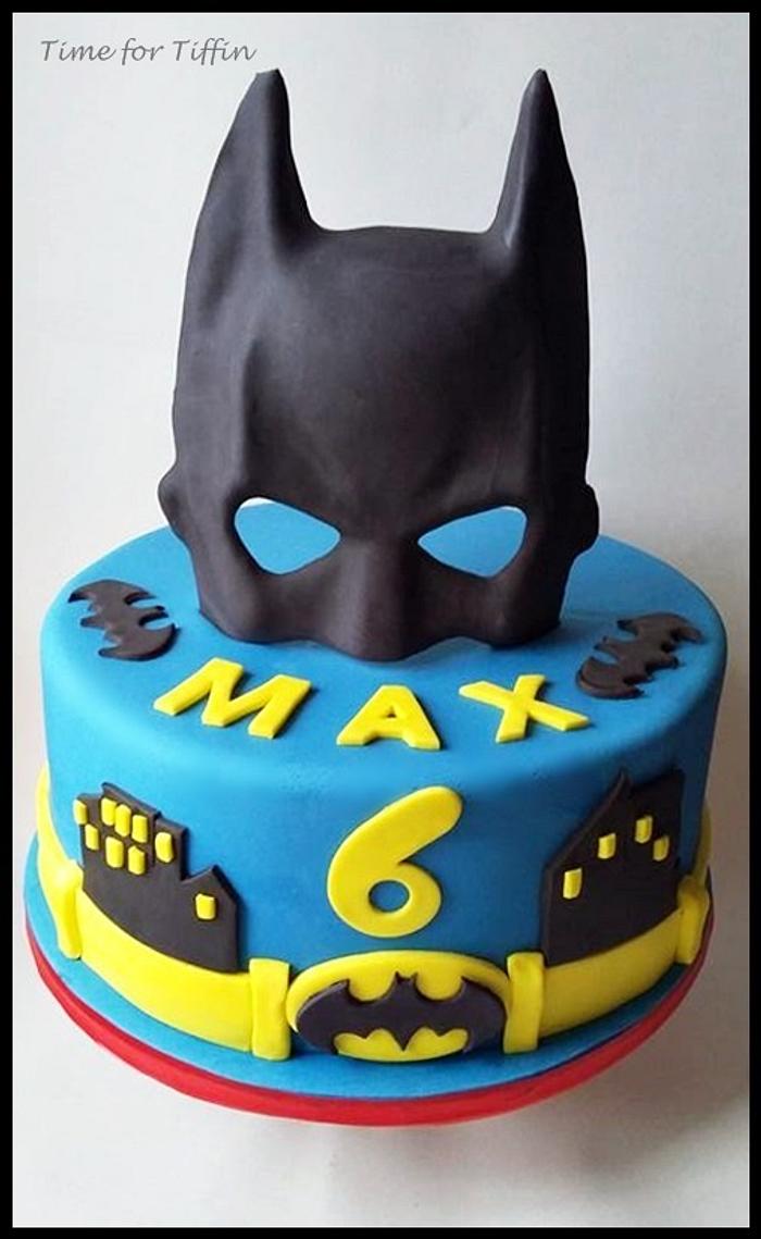 Batman cake 
