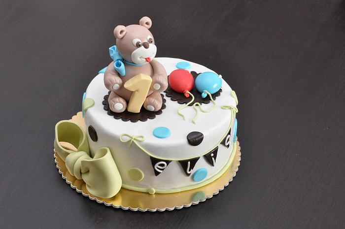 baby birthday cake