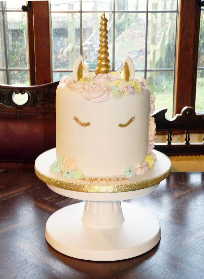 Unicorn cake