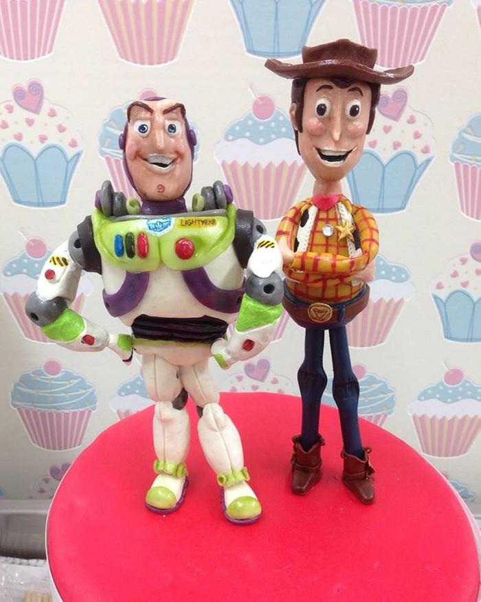 Toy Story Cake with Woody, Buzz Lightyear and Alien - Emi Ponce de Souza