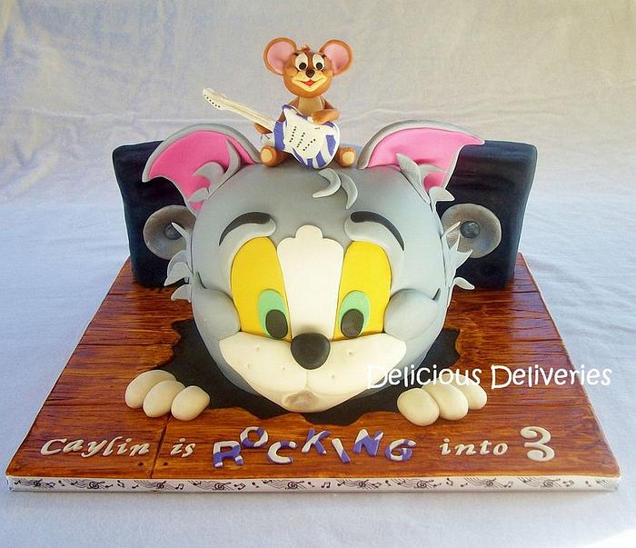 Rocking Tom and Jerry Cake