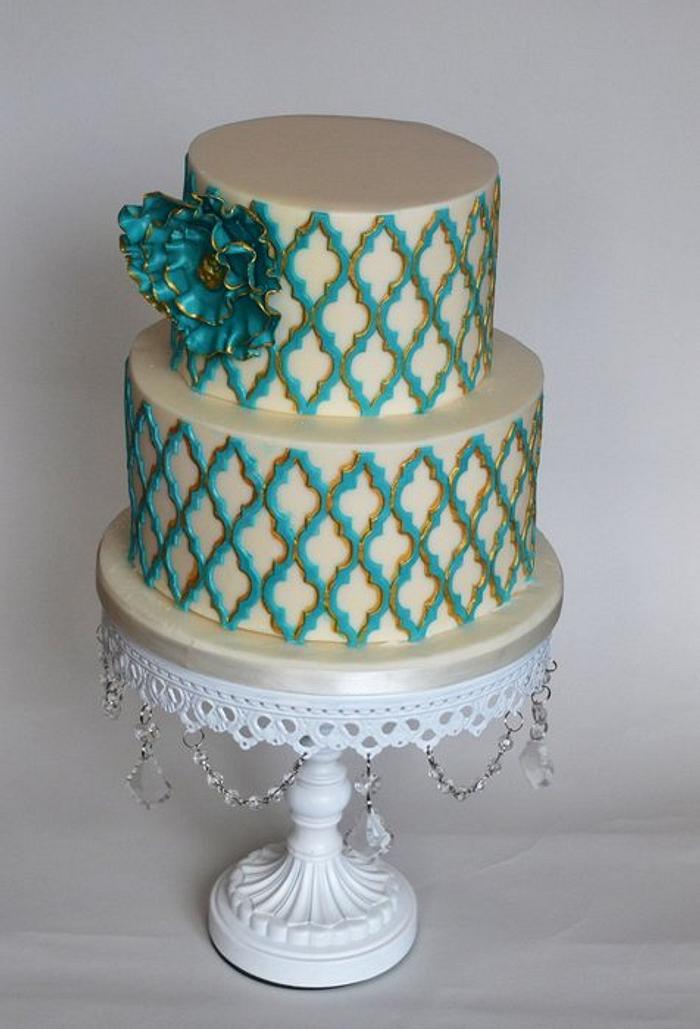 Contemporary Moroccan wedding cake 