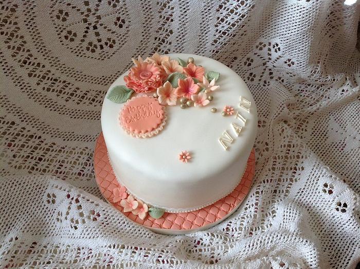Pretty birthday cake