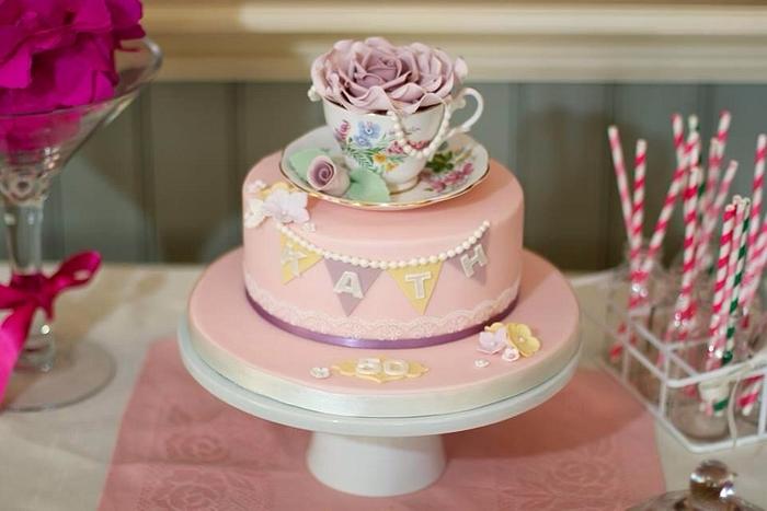 Teacup & bunting cake