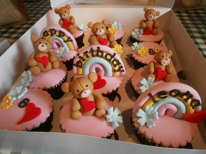 Teddy Bear Rainbow Cupcakes