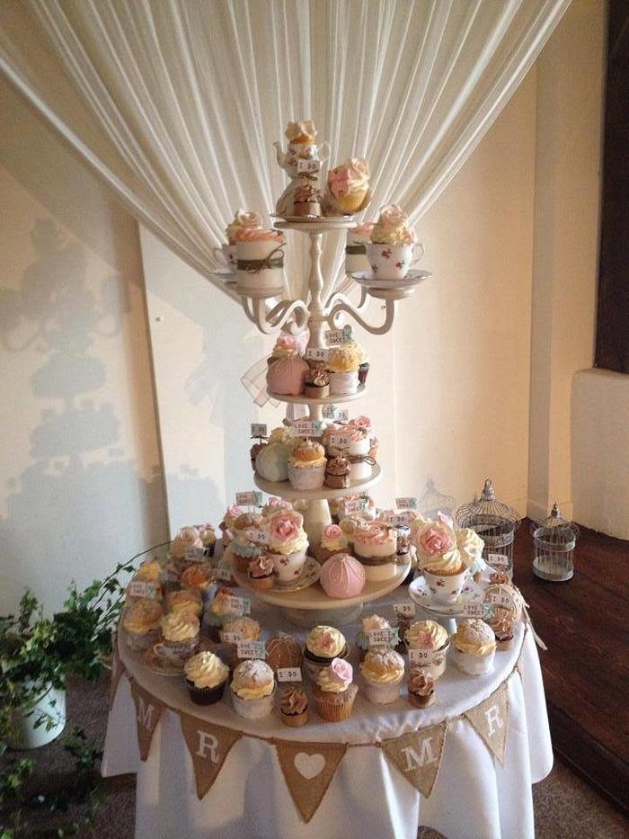 Candelabra Wedding Cake 