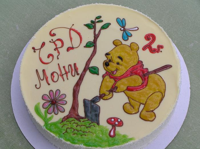 a pooh cake...