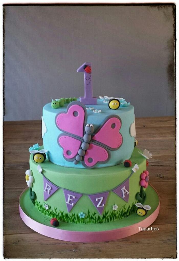 a cute cake for a little girl